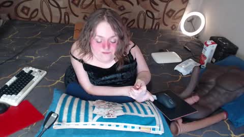 Natalie online show from 03-09-25, 08:40