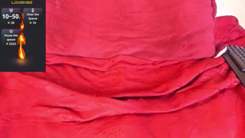 Snapshot of akira_tattoo chatting on 10-30-25, 10:32 Akira online show from 10-30-25, 10:32