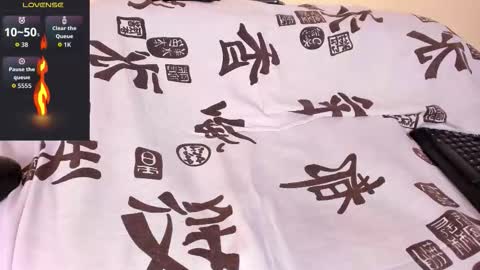 Snapshot of akira_tattoo chatting on 11-12-25, 10:41 Akira online show from 11-12-25, 10:41