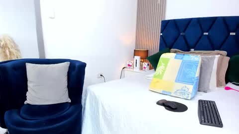 Snapshot of akirafallk_ chatting on 11-24-25, 04:29 Akira online show from 11-24-25, 04:29