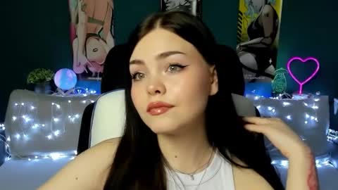 Snapshot of akirakatsu chatting on 01-09-25, 05:00 Akira online show from 01-09-25, 05:00