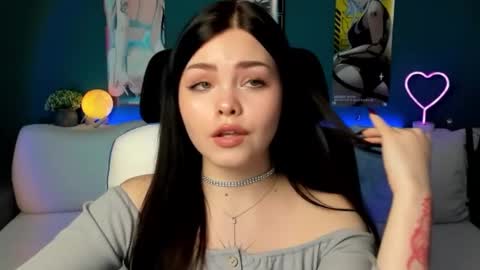 Snapshot of akirakatsu chatting on 01-18-25, 08:09 Akira online show from 01-18-25, 08:09