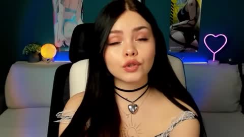 Snapshot of akirakatsu chatting on 01-23-25, 06:14 Akira online show from 01-23-25, 06:14