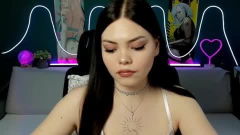 Snapshot of akirakatsu chatting on 02-23-25, 01:42 Akira online show from 02-23-25, 01:42