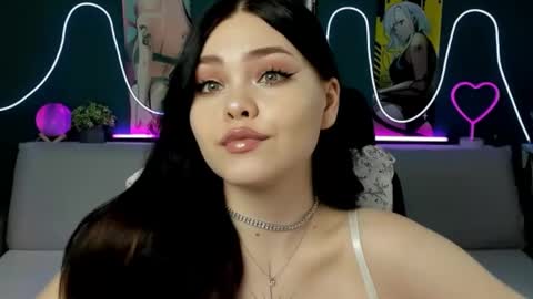 Snapshot of akirakatsu chatting on 03-11-25, 12:28 Akira online show from 03-11-25, 12:28