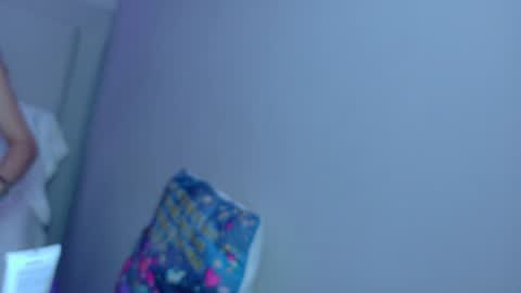 Snapshot of akiratamuda chatting on 07-12-26, 01:13 Akira online show from 07-12-26, 01:13
