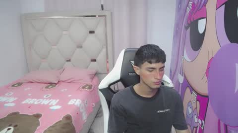 Snapshot of akyra_latin chatting on 01-17-26, 04:11 Akyra latin online show from 01-17-26, 04:11