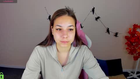 Snapshot of al1ice_moures chatting on 11-07-25, 01:16 Al1ice online show from 11-07-25, 01:16