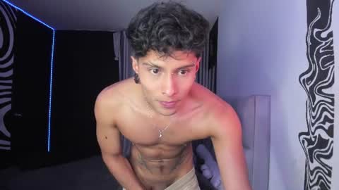 Snapshot of ala_ha_ chatting on 07-10-26, 02:16 Ander uwu online show from 07-10-26, 02:16