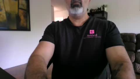Snapshot of aladdin31673 chatting on 06-12-26, 10:52 aladdin31673 online show from 06-12-26, 10:52