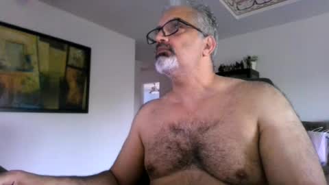 Snapshot of aladdin31673 chatting on 06-27-26, 12:48 aladdin31673 online show from 06-27-26, 12:48