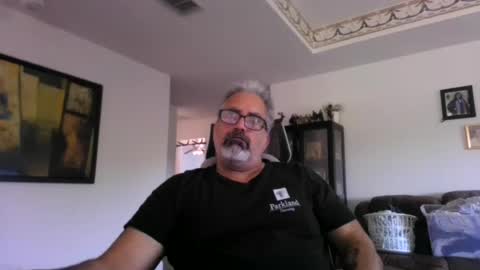 Snapshot of aladdin31673 chatting on 07-03-26, 03:07 aladdin31673 online show from 07-03-26, 03:07