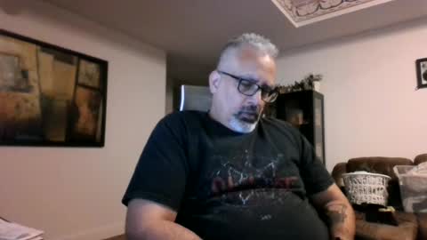 Snapshot of aladdin31673 chatting on 07-11-26, 03:09 aladdin31673 online show from 07-11-26, 03:09
