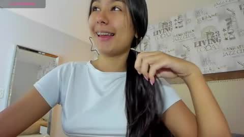 Snapshot of alahiacruz1 chatting on 06-23-26, 07:12 A L A H I A online show from 06-23-26, 07:12