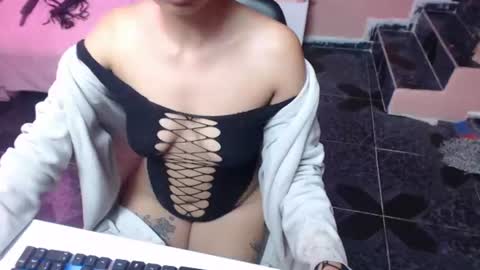 alaia_blue1 online show from 07-28-26, 07:39