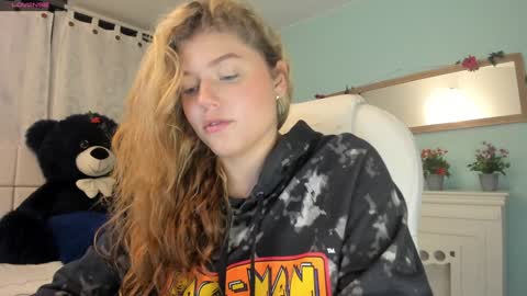 Alaia online show from 12-24-24, 01:28