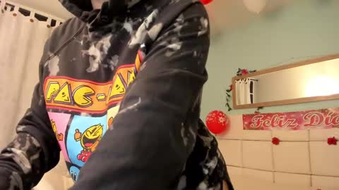 Alaia online show from 02-18-25, 02:16