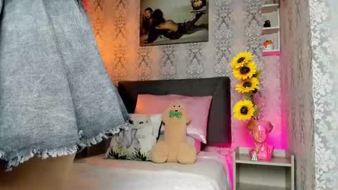 Alaia online show from 03-08-26, 10:57