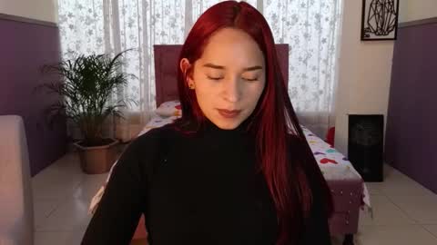 Alaia Skater online show from 10-13-25, 07:25