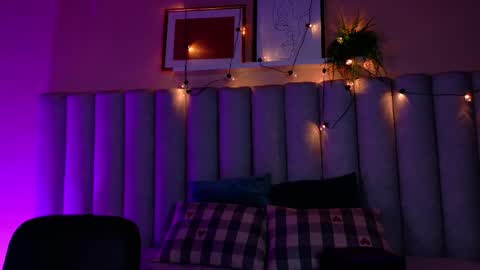  Alaia  online show from 10-20-25, 11:32