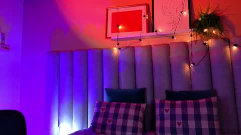  Alaia  online show from 10-21-25, 11:11