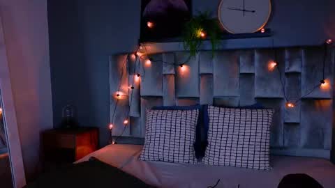  Alaia  online show from 10-25-25, 11:40