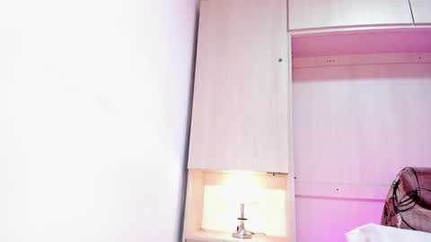 alaiaroose online show from 10-31-25, 08:21