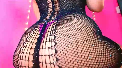  Alaiia  online show from 04-24-26, 06:54