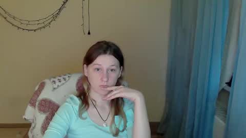 Snapshot of alalaska_ana chatting on 04-25-26, 01:41 Anna online show from 04-25-26, 01:41
