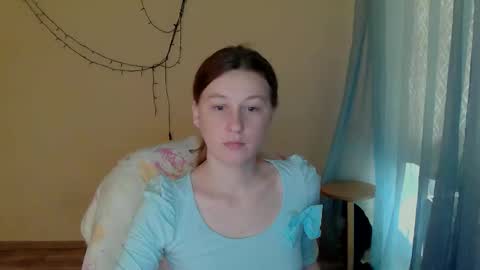 Snapshot of alalaska_ana chatting on 05-09-26, 06:18 Anna online show from 05-09-26, 06:18