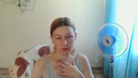 Anna online show from 06-17-26, 06:27