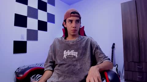 Alan Boy online show from 09-12-25, 11:43