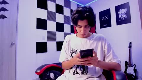 Alan Boy online show from 12-20-25, 12:12