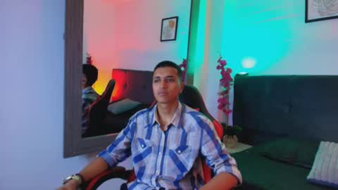 Snapshot of alan_colthon chatting on 05-02-26, 03:11 alan_colthon online show from 05-02-26, 03:11