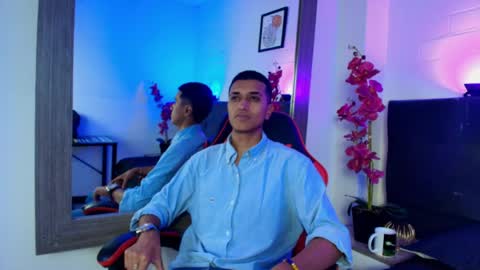 Snapshot of alan_colthon chatting on 05-05-26, 03:25 alan_colthon online show from 05-05-26, 03:25