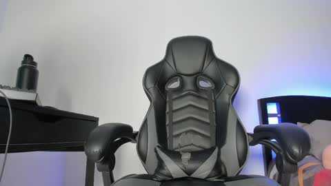 Alan online show from 04-19-26, 05:18