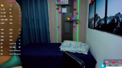 Snapshot of alan_nd_kevin chatting on 02-16-25, 11:38 Alan Kevin can we reach 100 thumbs up please guys online show from 02-16-25, 11:38