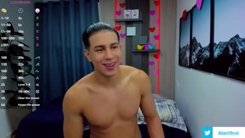 Snapshot of alan_nd_kevin chatting on 02-18-25, 11:33 Alan Kevin can we reach 100 thumbs up please guys online show from 02-18-25, 11:33