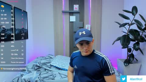 Snapshot of alan_nd_kevin chatting on 09-10-25, 07:25 Alan Kevin can we reach 100 thumbs up please guys online show from 09-10-25, 07:25