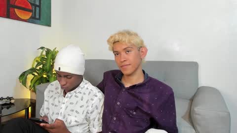 Alan and Criss - WE JUST FRIENDS WITH BENEFITS BOTH VERS online show from 12-04-24, 08:18