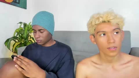 Alan and Criss - WE JUST FRIENDS WITH BENEFITS BOTH VERS online show from 12-06-24, 09:46