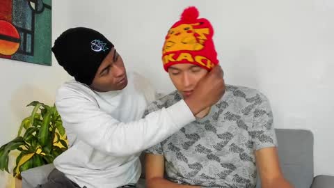 Alan and Criss - WE JUST FRIENDS WITH BENEFITS BOTH VERS online show from 12-10-24, 02:59