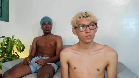 Alan and Criss - WE JUST FRIENDS WITH BENEFITS BOTH VERS online show from 12-10-24, 11:08