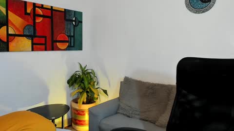 Alan and Criss - WE JUST FRIENDS WITH BENEFITS BOTH VERS online show from 01-04-25, 03:29