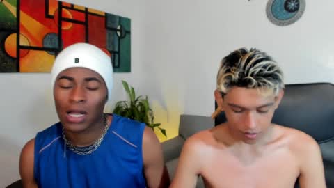 Alan and Criss - WE JUST FRIENDS WITH BENEFITS BOTH VERS online show from 02-26-25, 01:32