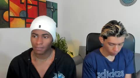 Alan and Criss - WE JUST FRIENDS WITH BENEFITS BOTH VERS online show from 03-08-25, 09:18