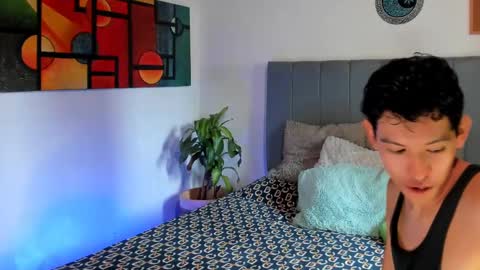 Alan and Criss - WE JUST FRIENDS WITH BENEFITS BOTH VERS online show from 09-29-25, 06:35