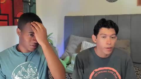 Alan and Criss - WE JUST FRIENDS WITH BENEFITS BOTH VERS online show from 10-12-25, 05:01