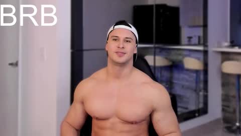 Snapshot of alan_vidal chatting on 09-16-25, 02:45 Alan Vidal online show from 09-16-25, 02:45