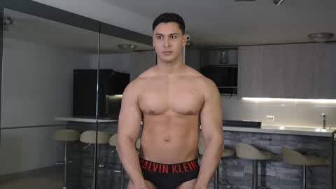 Snapshot of alan_vidal chatting on 10-05-25, 12:09 Alan Vidal online show from 10-05-25, 12:09